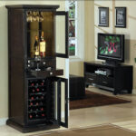 Hiện đại và tiện dụng với tủ rượu Trensanti