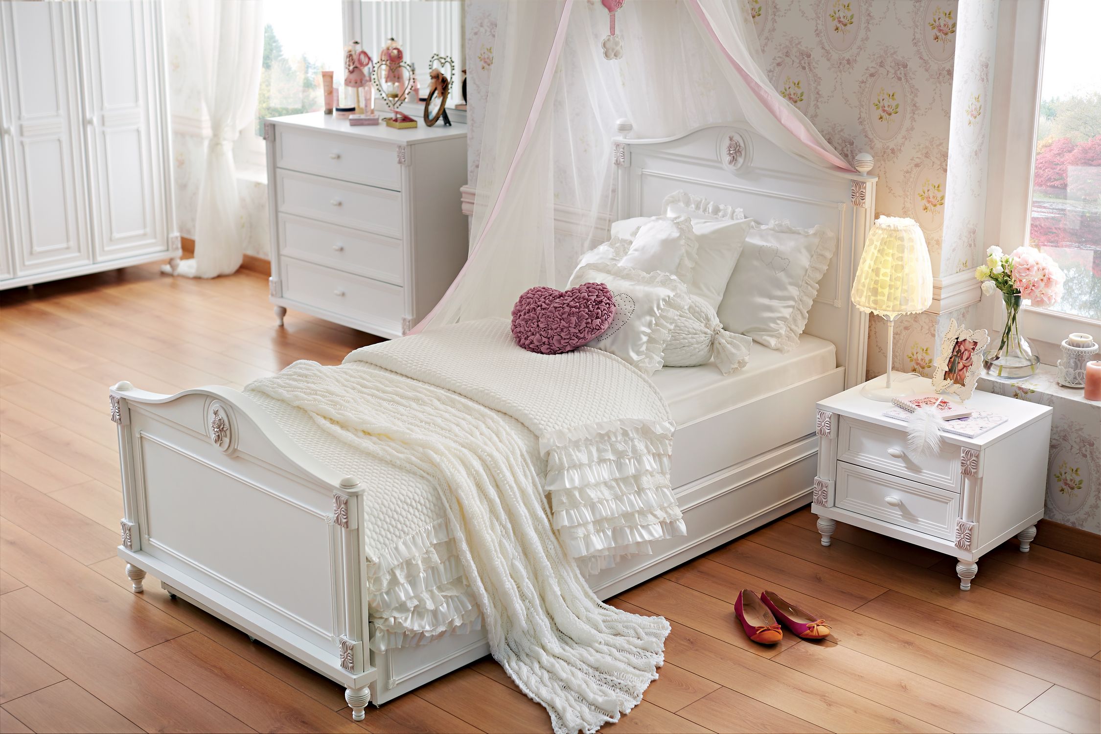 Nội thất phòng ngủ nữ tính cho bé gái với bộ sản phẩm ROSE nhập khẩu Thổ Nhĩ Kỳ